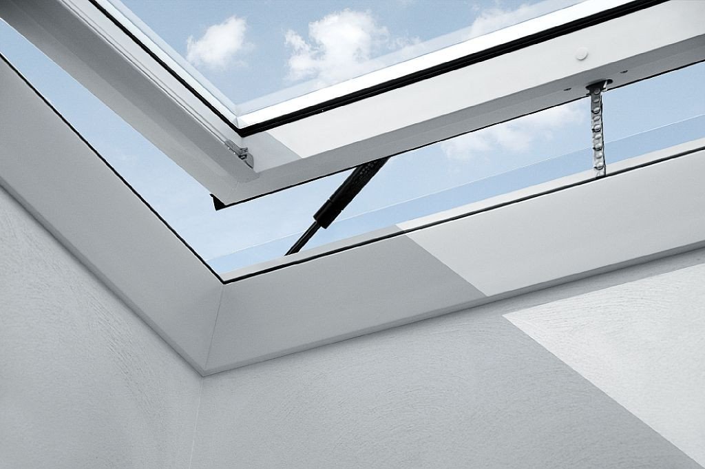 Okna do ploché střechy VELUX - foto