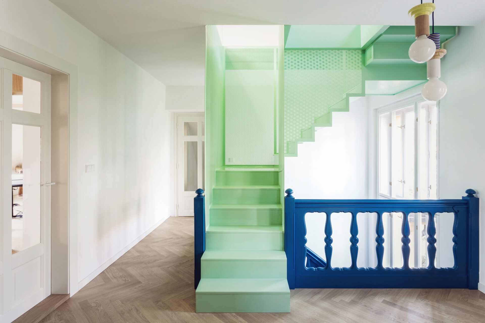 Rekonstrukce vily na Vinohradech od edit! architects