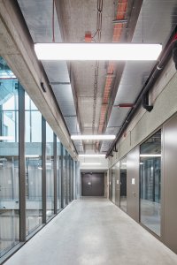Nové technologické centrum UMPRUM s osvětlením značky Zumtobel