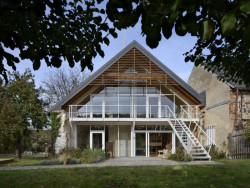 Dům - stodola v Čilé - cena za rodinný dům