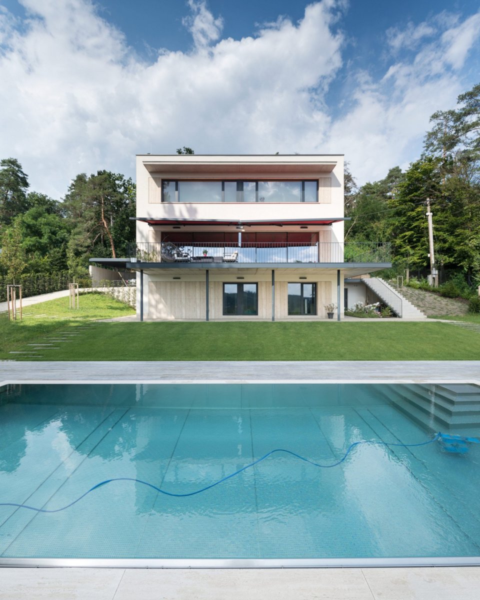 Vila Hrázní, Atelier RAW / Tomáš Rusín, Ivan Wahla