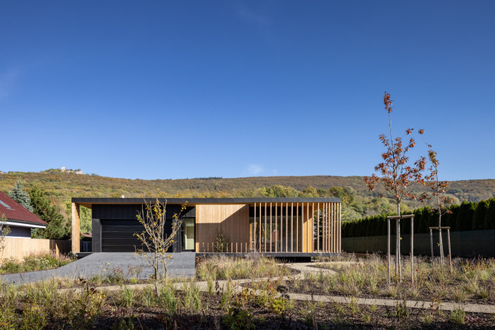 Rodinný dům v obci Borinka na Slovensku od ateliéru Kubis Architekti