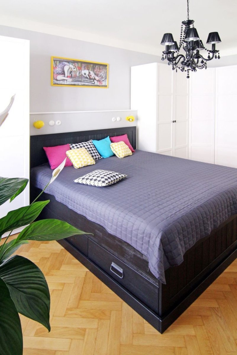 studio29, Barevný byt na Žižkově – foto