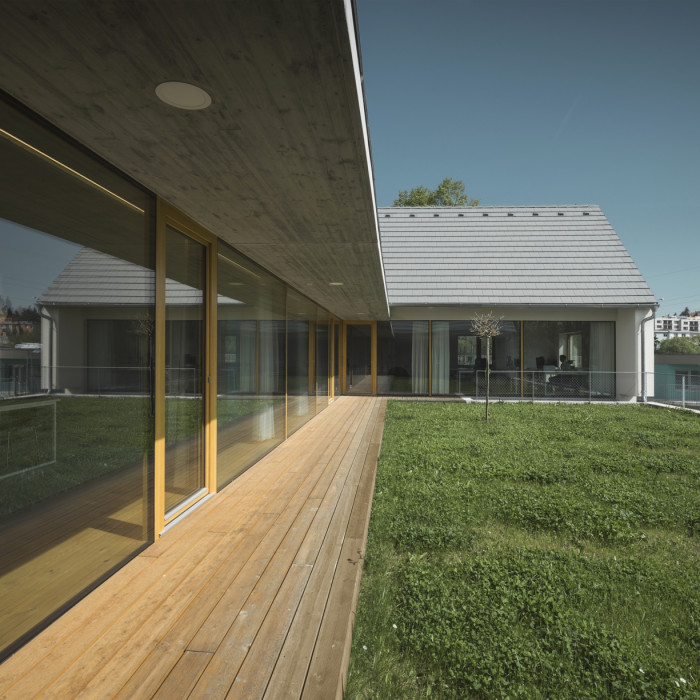 Sídlo firmy RenoEnergie, ov-a (Opočenský Valouch architekti)