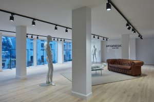 Showroom firmy GAB, Ark-shelter / Martin Mikovčák