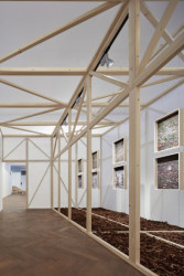 Mjölk architekti, výstava Dělat les