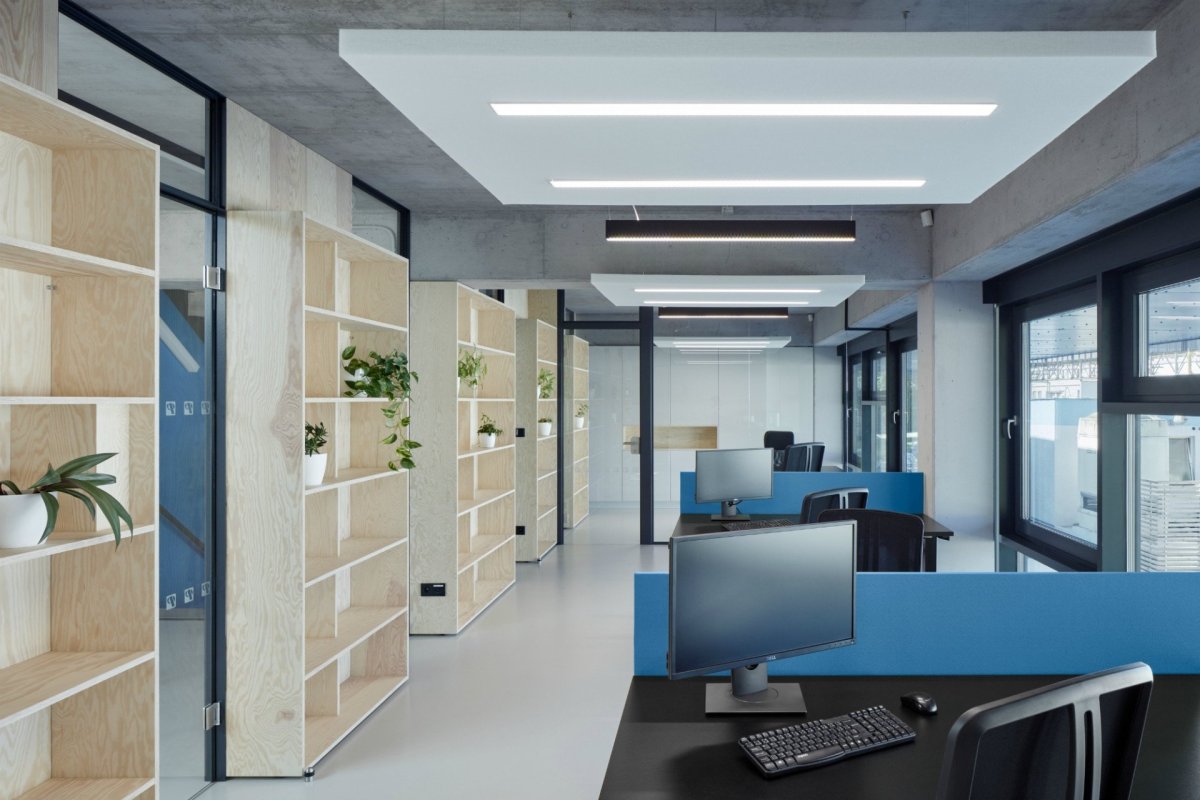 Výrobní a administrativní objekt firmy Pilana Karbid v Hulíně, Ellement architects