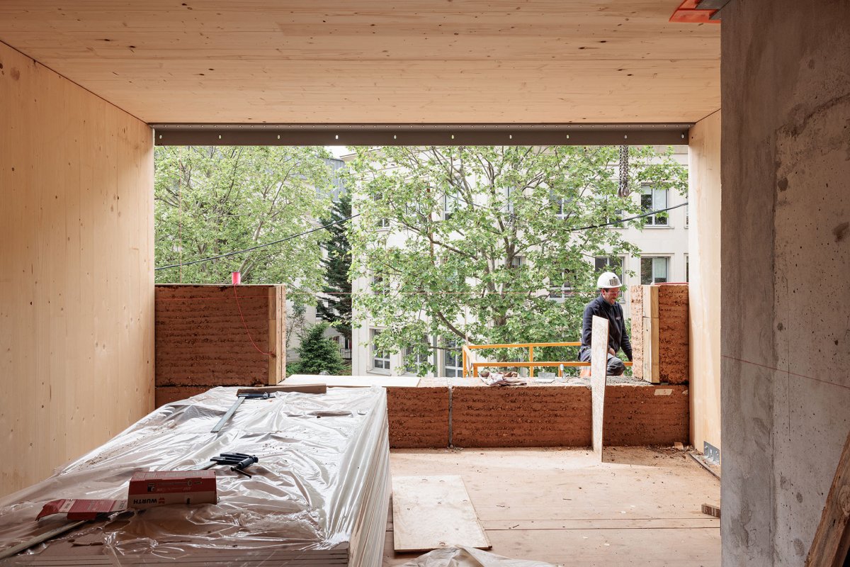 Proces výstavby (Bytový dům na okraji Paříže, Déchelette Architecture)