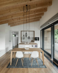 Víkendový dům v Osíku, Jídelní stůl, ObloukARCHITEKT,