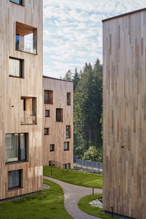 Aparthotel Sv. Vavřinec v Peci pod Sněžkou, ov-a/Jiří Opočenský, Štěpán Valouch