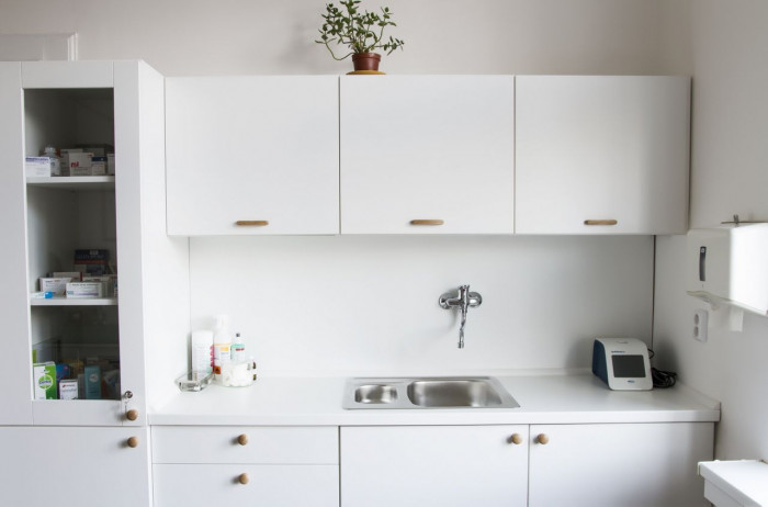 Studio Schwestern, Dětská ordinace v Revoluční – foto