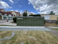 Box v tlumené barevnosti v Kladně