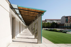 Tajemné lázně v Miláně, Michele De Lucchi