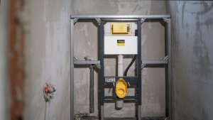 Při opláštění je nutné respektovat montážní návody daných obkládacích materiálů