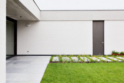 Rodinný dům s atriem od Jiřího Vokřála a Hany Horákové