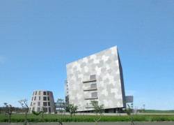 Centrála tchajwanského výrobce fotovoltaických modulů, Hans Hollein. Foto: Light House Image