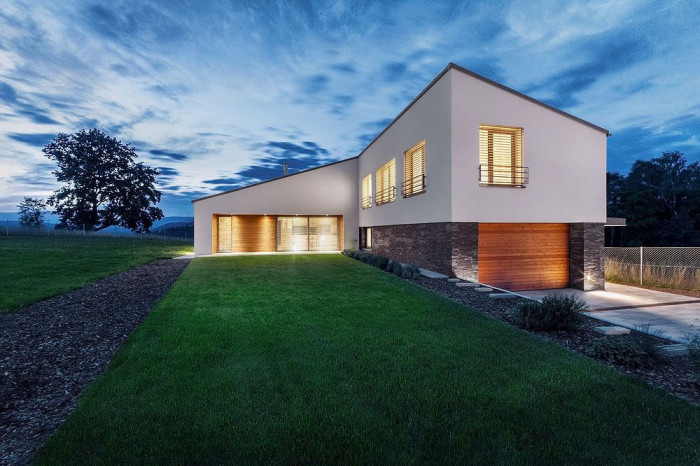 ROSA – ARCHITEKT / Ing. arch. Michal Rosa, Ing. arch. Martina Rosová, Dům na Červeném Kopci - foto