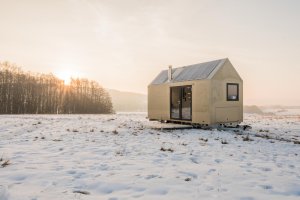 ARTIKUL architekti, Mobile Hut,