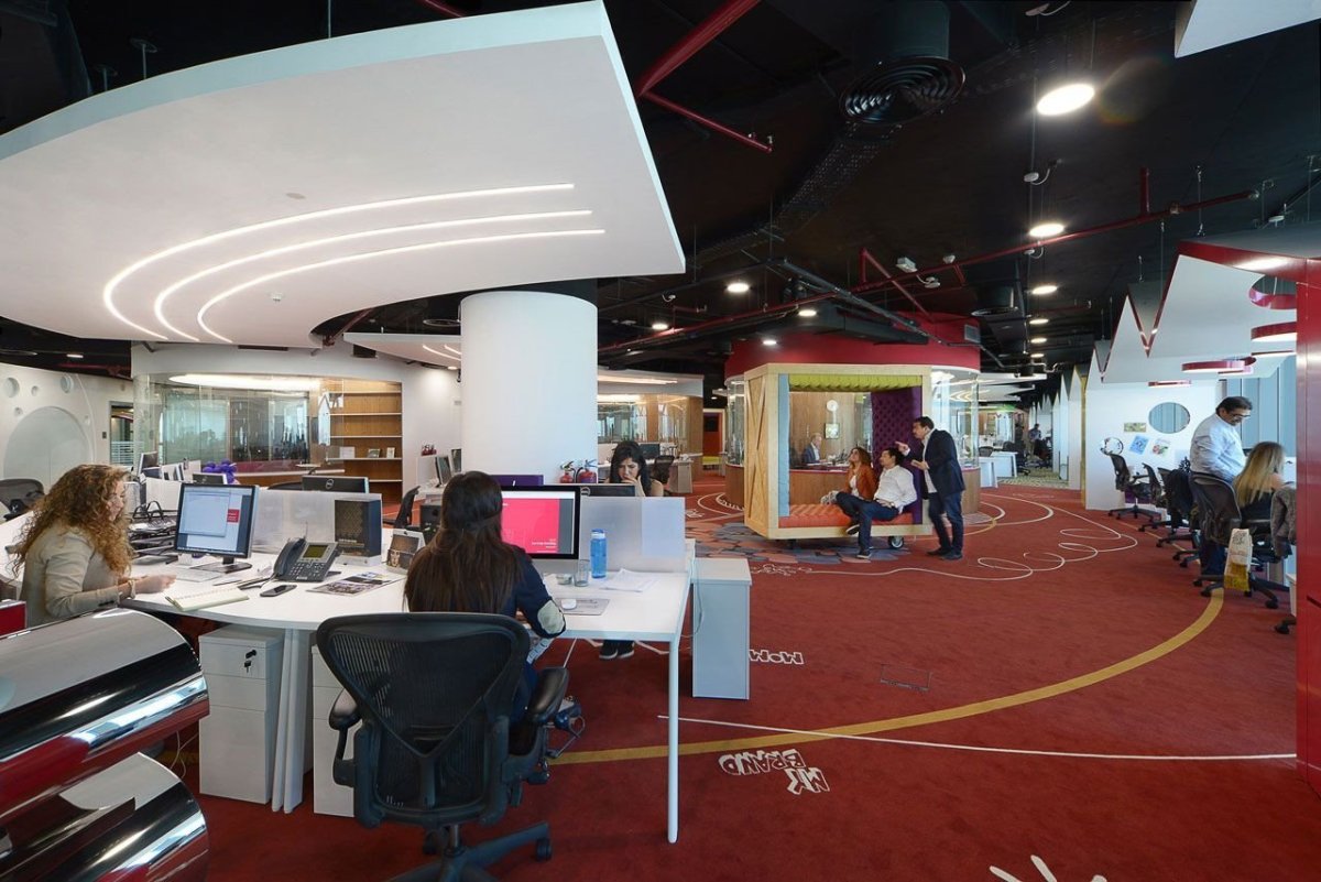 M+N Architecture, Viola Communications Office - foto