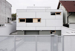 gutgut, DEV / Rodinný dom na Devíne – foto