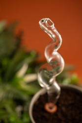 Zavlažovací systém Warmeec od Lenky Holubcové