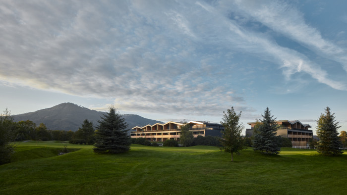 Tee House Beskydy, CMC architects/ Vít Máslo, David R. Chisholm