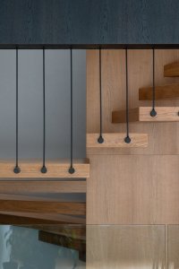 Přestavba řadového domu v Praze-Dědině od studia SOA architekti