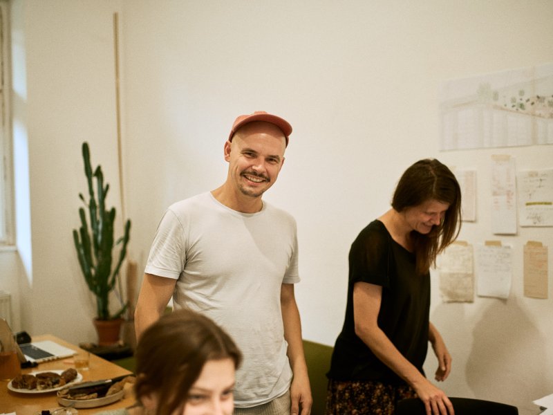 Pavel Uličný představí svůj koncept udržitelné architektury.