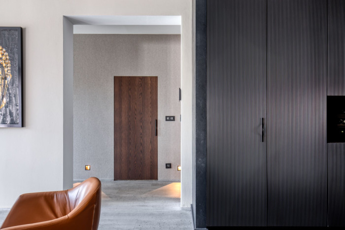 Dveře a skryté zárubně od SAPELI