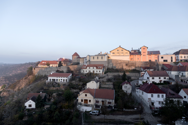 Enotéka - vinný bar a degustační prostor ve Znojmě, Chybík+Krištof