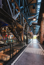 Revitalizace areálu varšavské elektrárny Powiśle architektonickým ateliérem APA Wojciechowski Architekci na živoucí městskou čtvrť