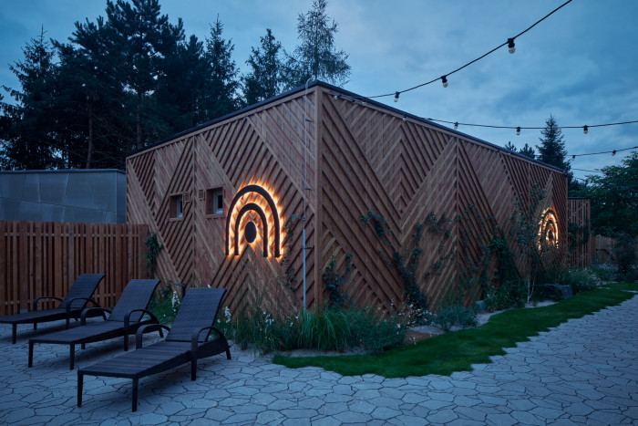 Wellness INFINIT v Senohrabech od studia Reaktor