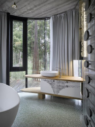 Daniela Polubědovová, Rodinný dům Srdce