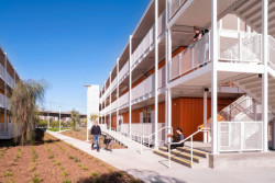 Ubytování pro lidi bez domova v LA, NAC Architecture