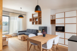 Interiér mezonetového bytu, studio AEIOU