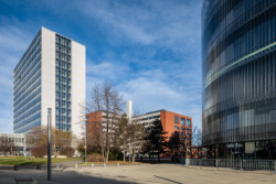 Nová budova ČVUT v Praze – 10 let od otevření, Alena Šrámková, Lukáš Ehl, Tomáš Koumar