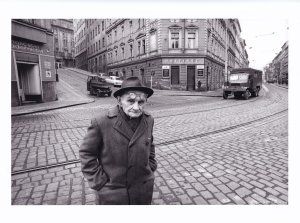 Virtuální výstava fotografií Pavla Štechy přibližuje Žižkov sedmdesátých let.