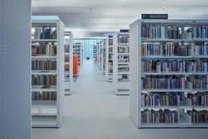 Dostavba Jihočeské vědecké knihovny v Českých Budějovicích od Kuba & Pilař architekti
