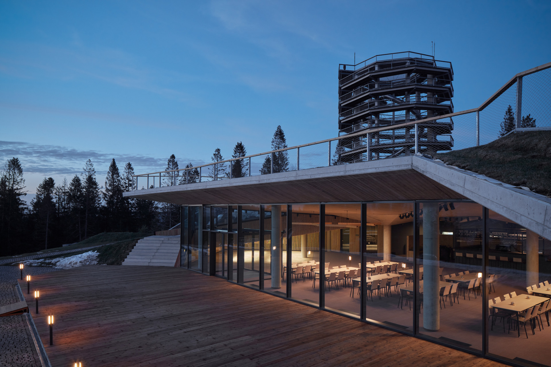 Zázemí rekreačního areálu Bachledka, Compass architekti/ Juraj Benetin, Matej Grébert, Roman Janata