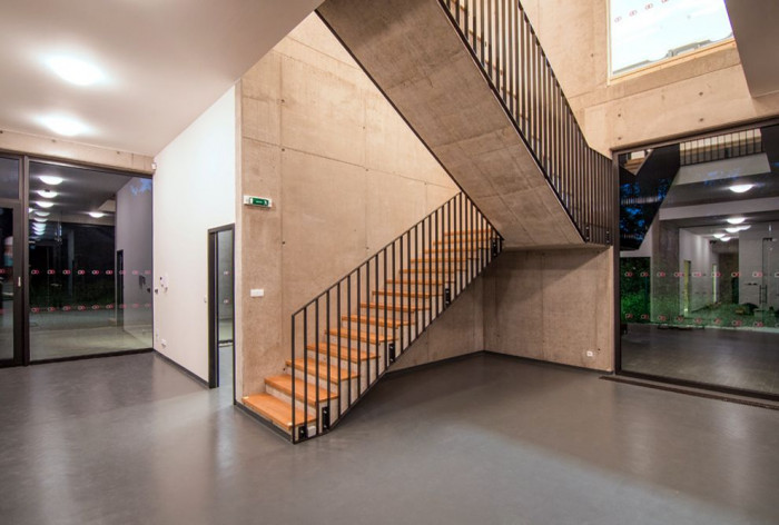 Studio acht, Centrum andragogiky, Svobodné Dvory – foto