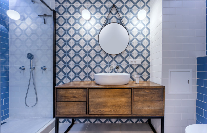 Jak na dokonalou koupelnu? Mějte dostatek času a obraťte se na odborníky, radí architekti.