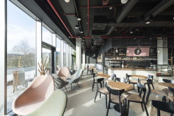 Cafe Enzzo, SOA architekti