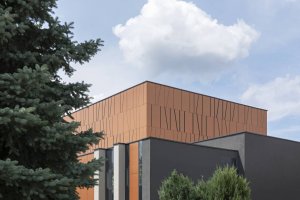 Košické studio DGA zrekonstruovalo budovu Rozhlasu a televize Slovenska v Košicích.