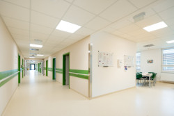 Pavilon chirurgie (Karvinská hornická nemocnice postavená z modulů KOMA)