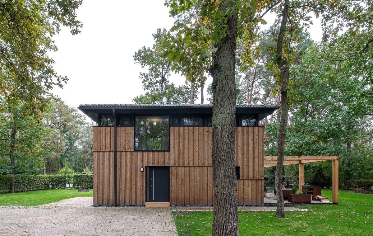 Architektka Tereza Čudová Ajmová zrekonstruovala dřevostavbu na Nymbursku.