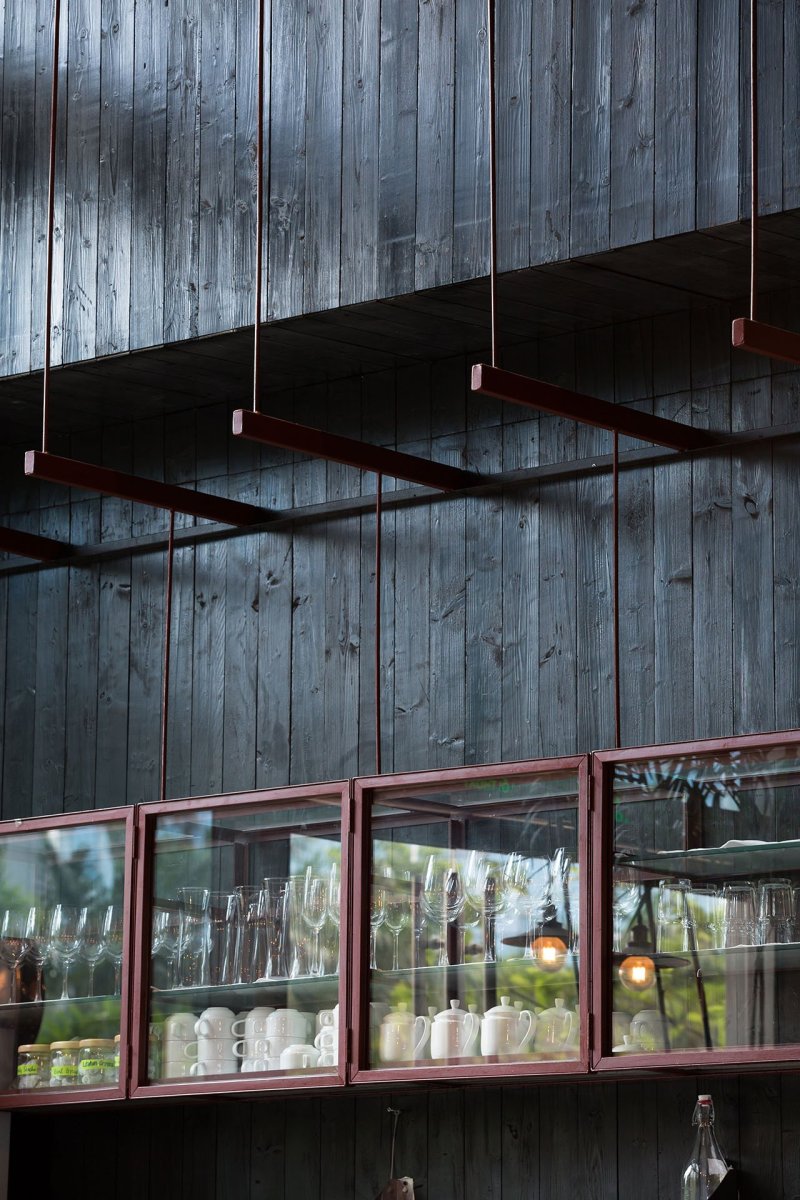 Restaurace Pizza 4P’s v Hanoji od česko – vietnamského studia ODDO