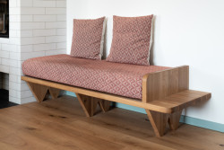 Rekonstrukce prvorepublikové vily v Praze od No Architects