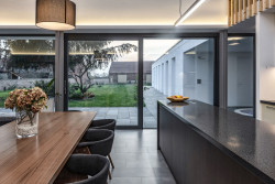 Rodinný dům v Blatnici pod Svatým Antonínkem, Air ateliér, Ateliér 6