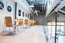 PETROF Hall - PETROF Café, ADONIS PROJEKT, spol. s r.o.