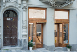 Monogram espresso bar, studio AEIOU